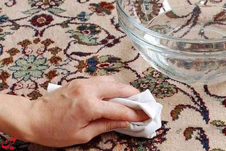 نکات پاک کردن لکه چای از روی فرش دستباف